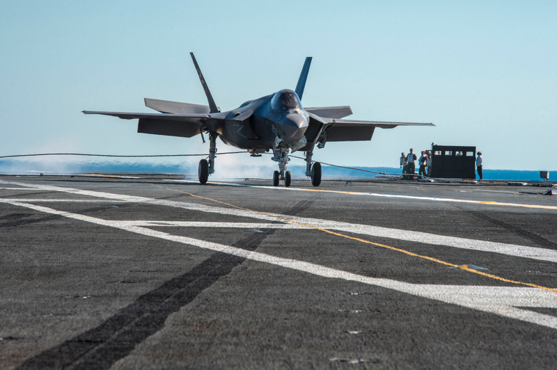 Illustration for article titled Week One Of The F-35C's Initial Ship Trials In Stunning Imagery